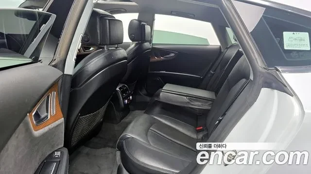 Audi A7 TDI QUATTRO premium, снимка 10 - Автомобили и джипове - 54940551
