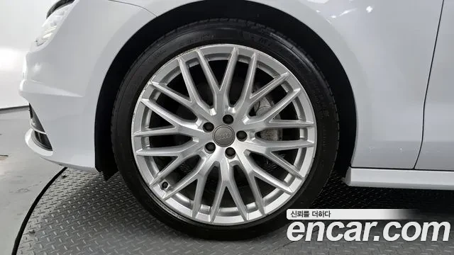 Audi A7 TDI QUATTRO premium, снимка 4 - Автомобили и джипове - 54940551