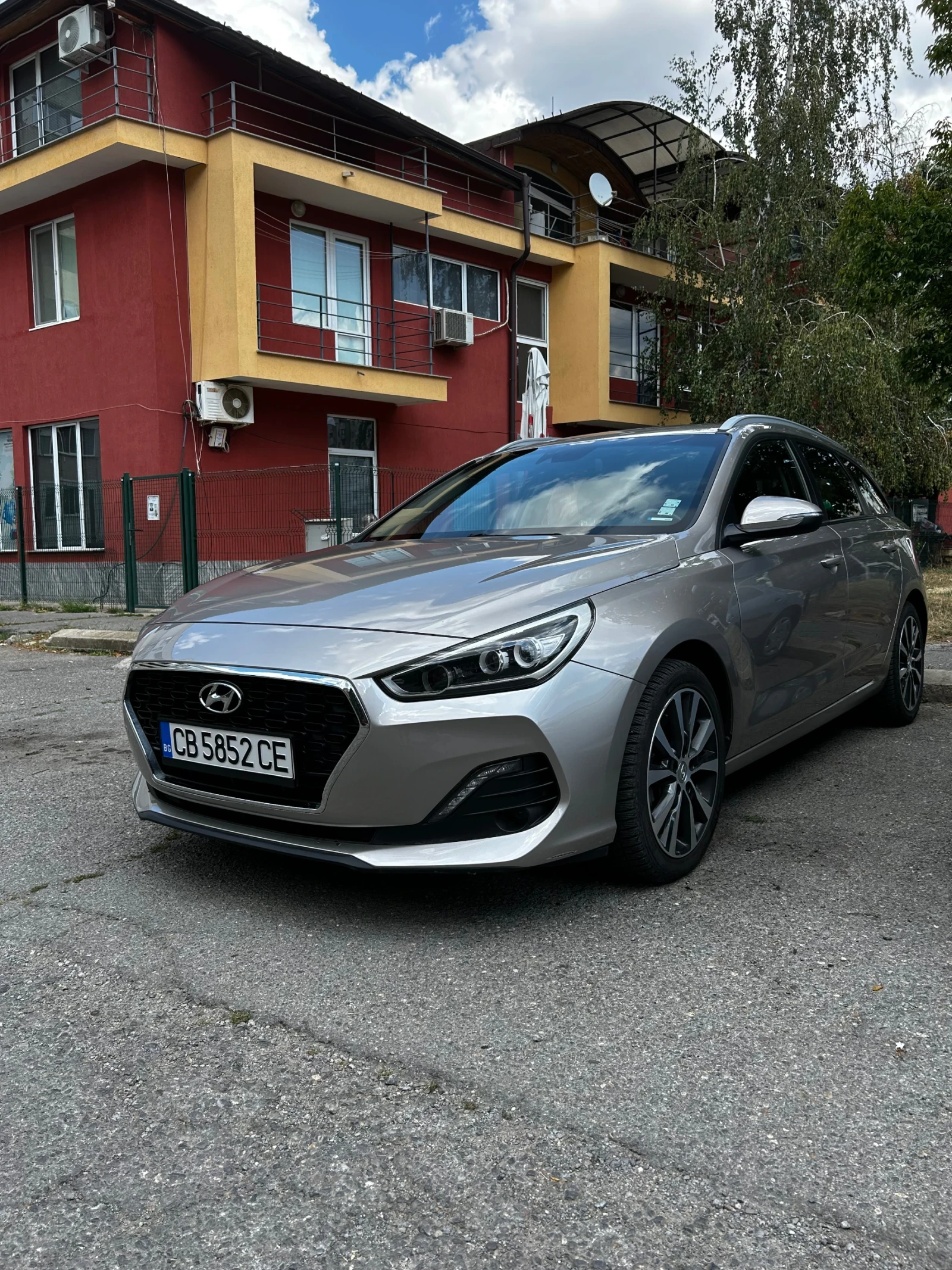 Hyundai I30 1.6 CRDI, снимка 1