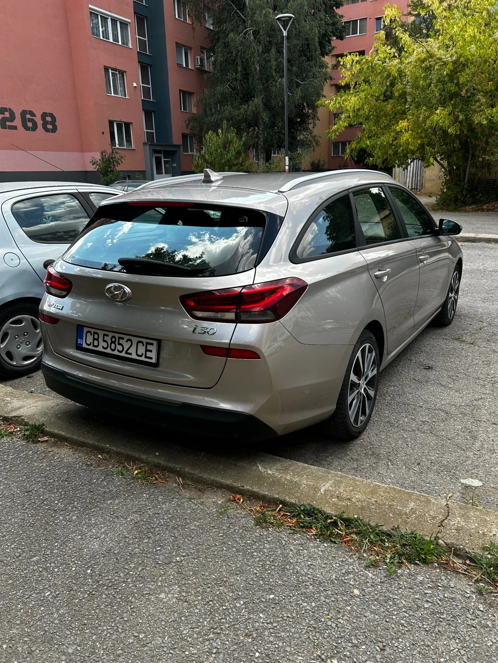 Hyundai I30 1.6 CRDI | Mobile.bg   15