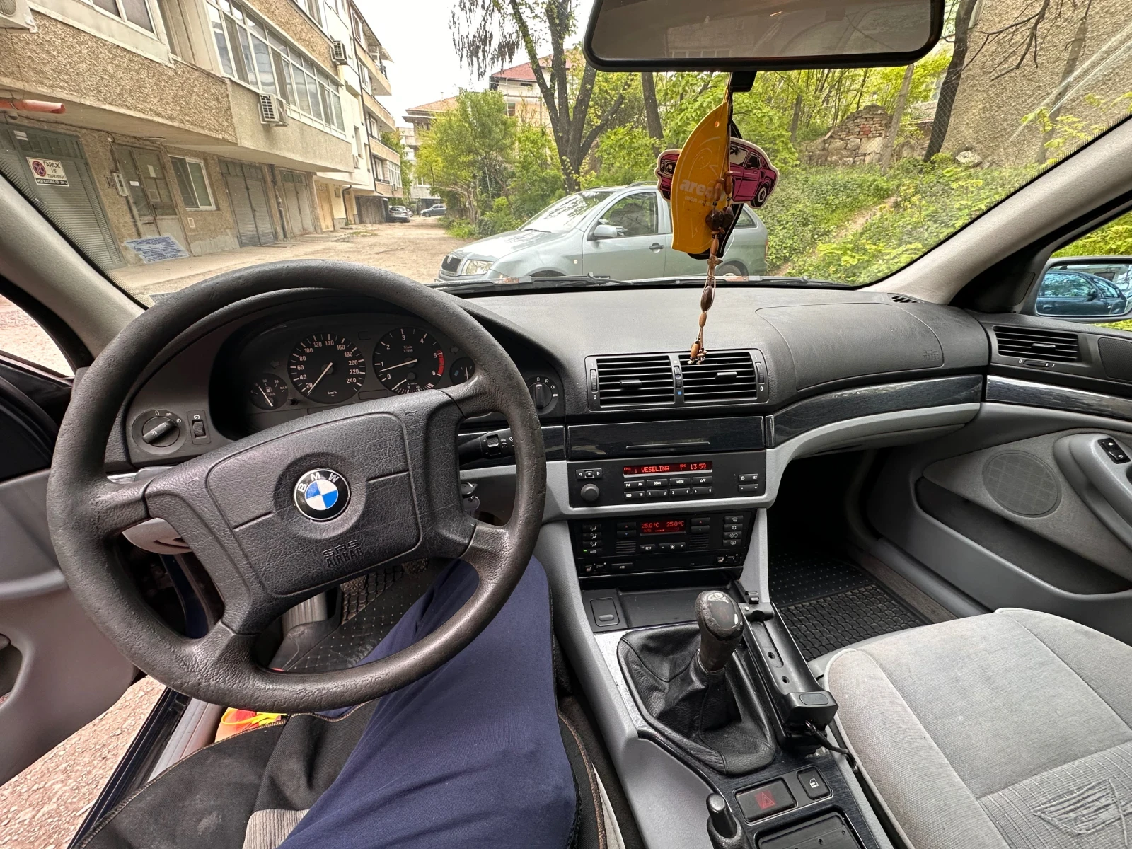 BMW 525 TDS - изображение 9