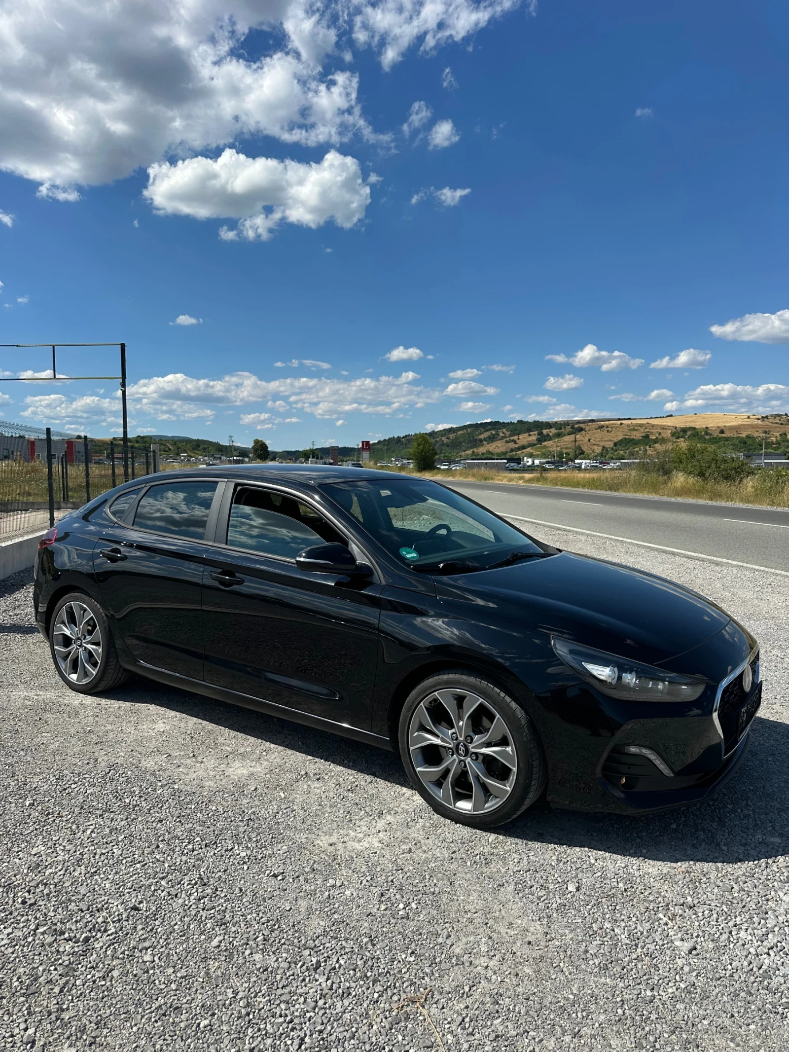 Hyundai I30 FASTBACK 1.6D AUTOMAT DCT FULL LED NAVi CAMERA - изображение 3