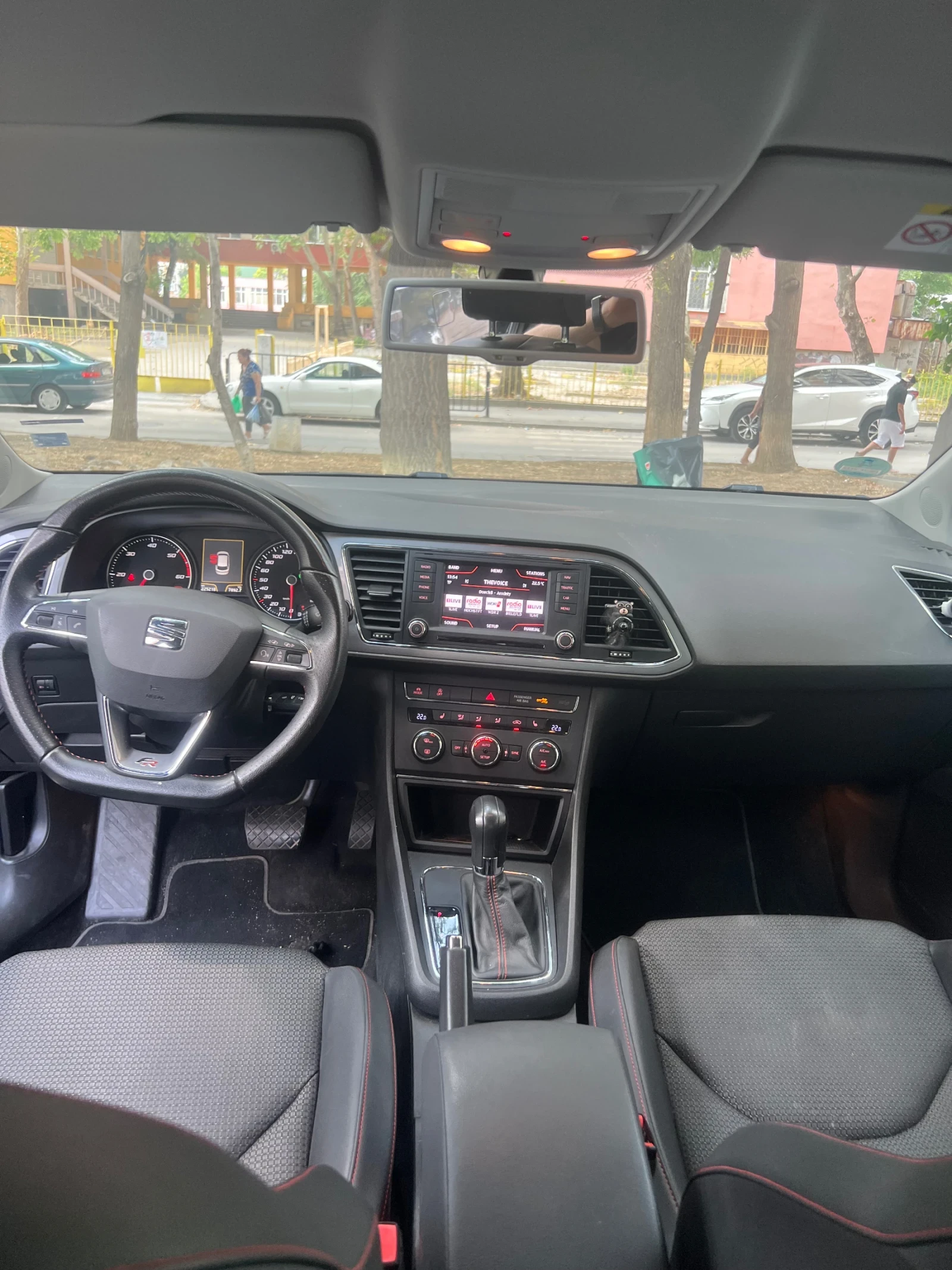 Seat Leon 2.0 TDI 150кс - изображение 9
