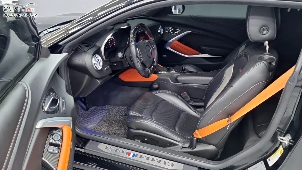 Chevrolet Camaro 6.2SS V8 - изображение 8