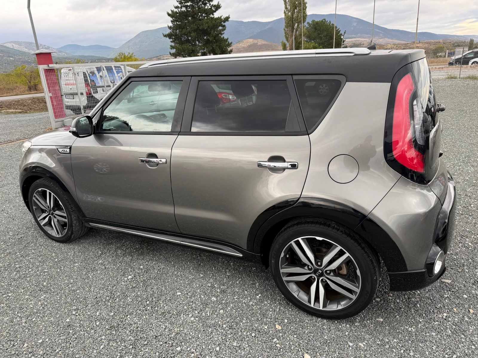 Kia Soul (KATO НОВА) - изображение 9