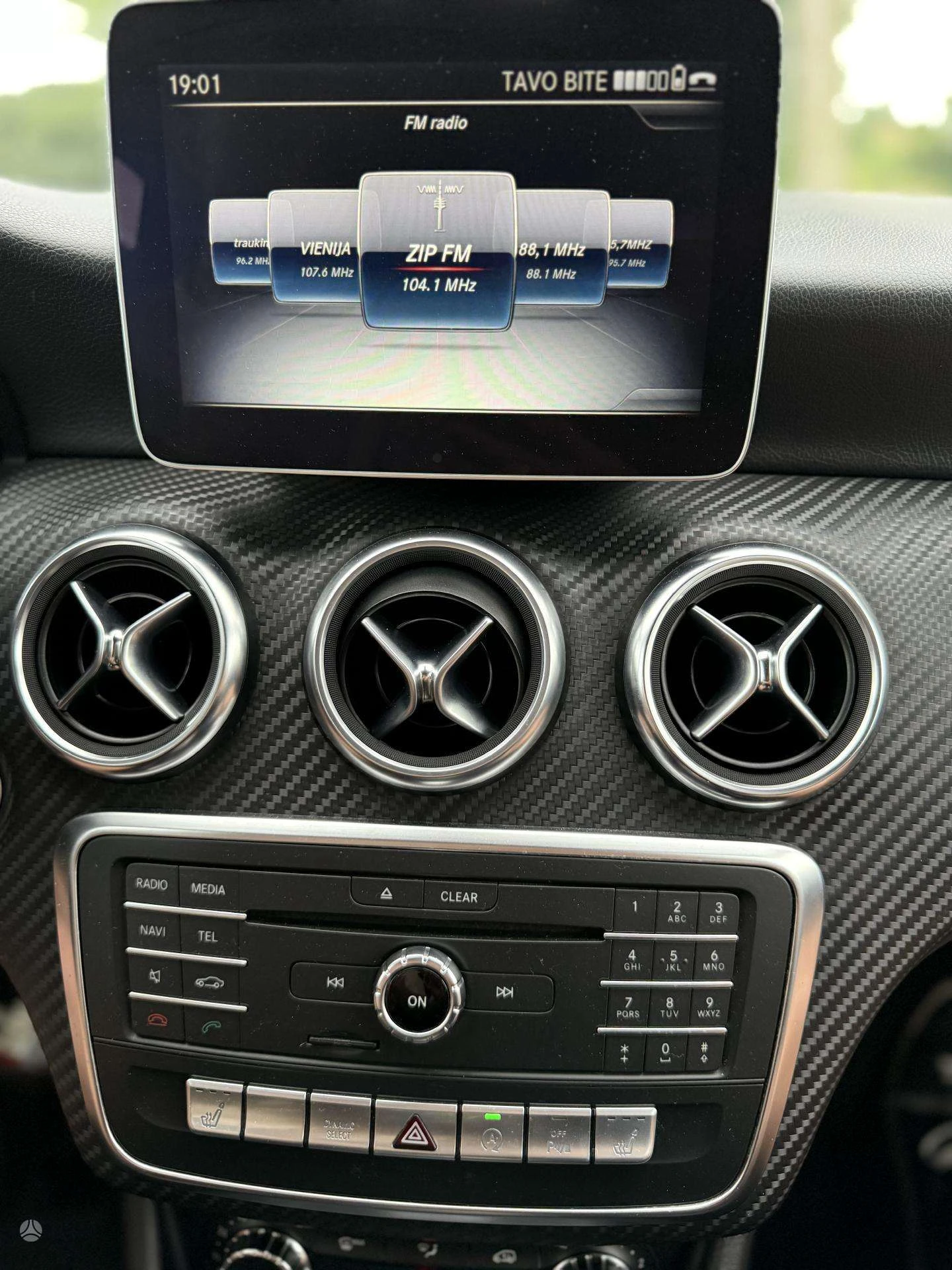 Mercedes-Benz A 180 AMG Line | Mobile.bg — изображение 15