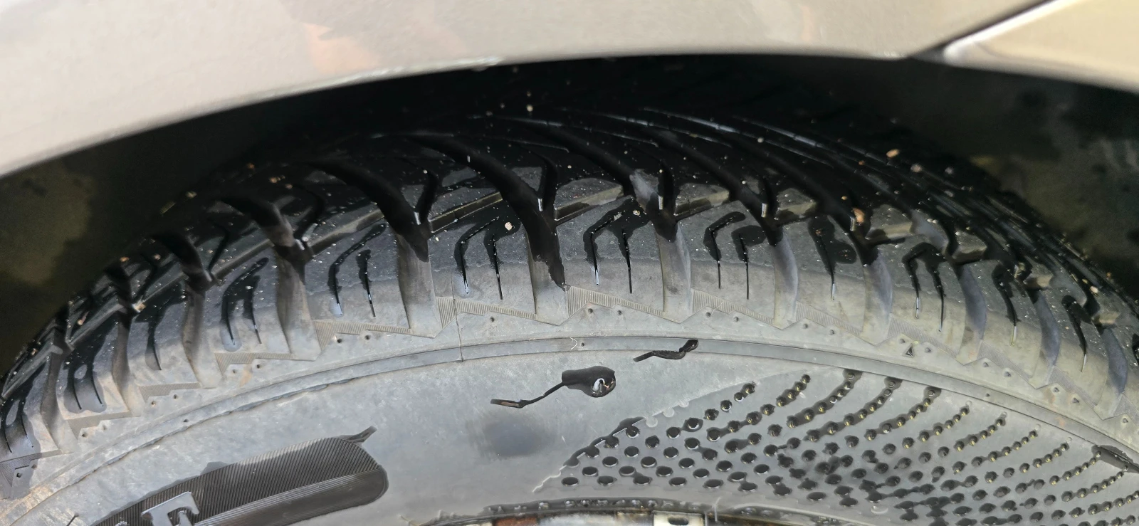 Peugeot 407 Esplanade - изображение 9