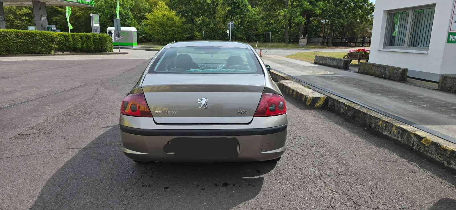 Peugeot 407 Esplanade - изображение 4