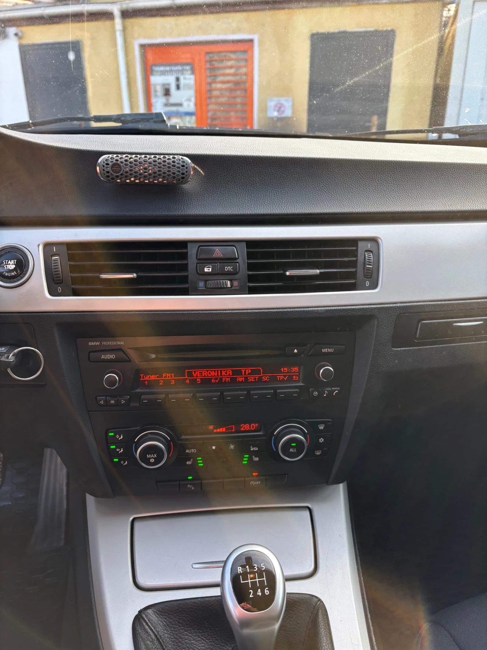 BMW 318 2.0 - изображение 10