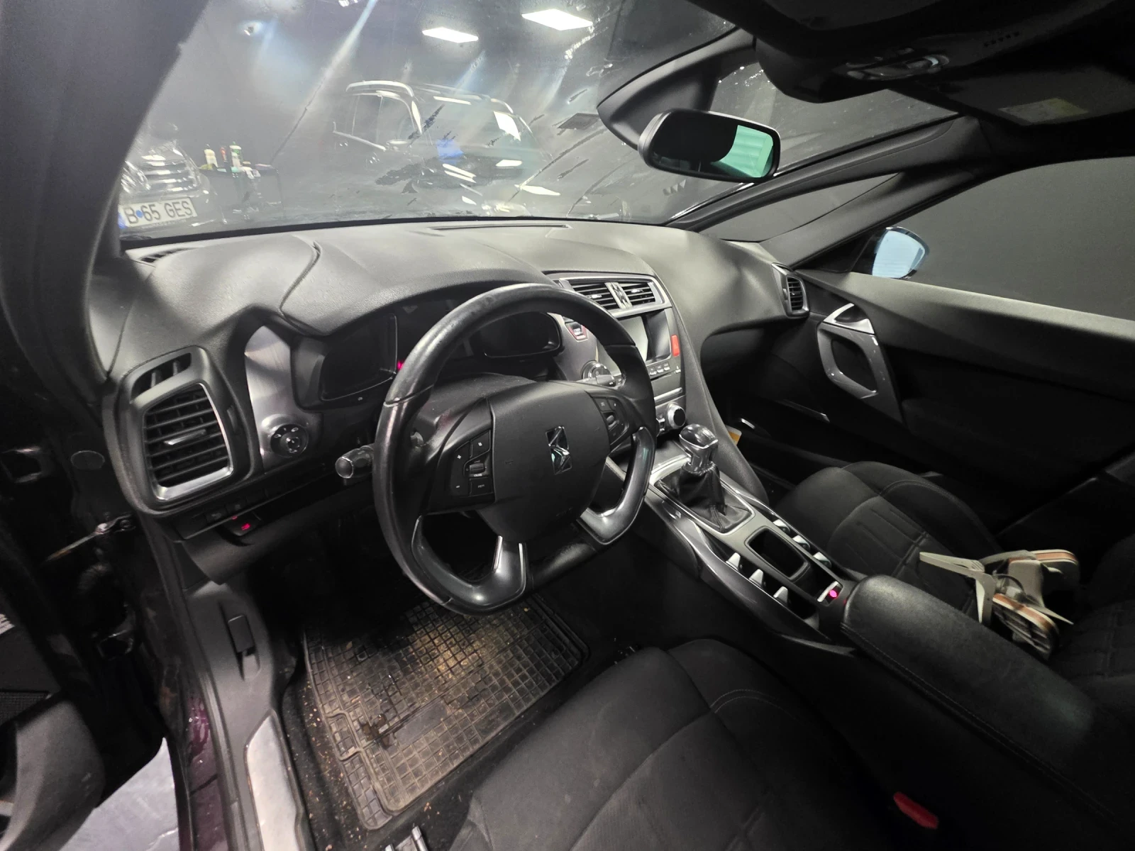 Citroen DS5 1.6hdi , снимка 11 - Автомобили и джипове - 54194232