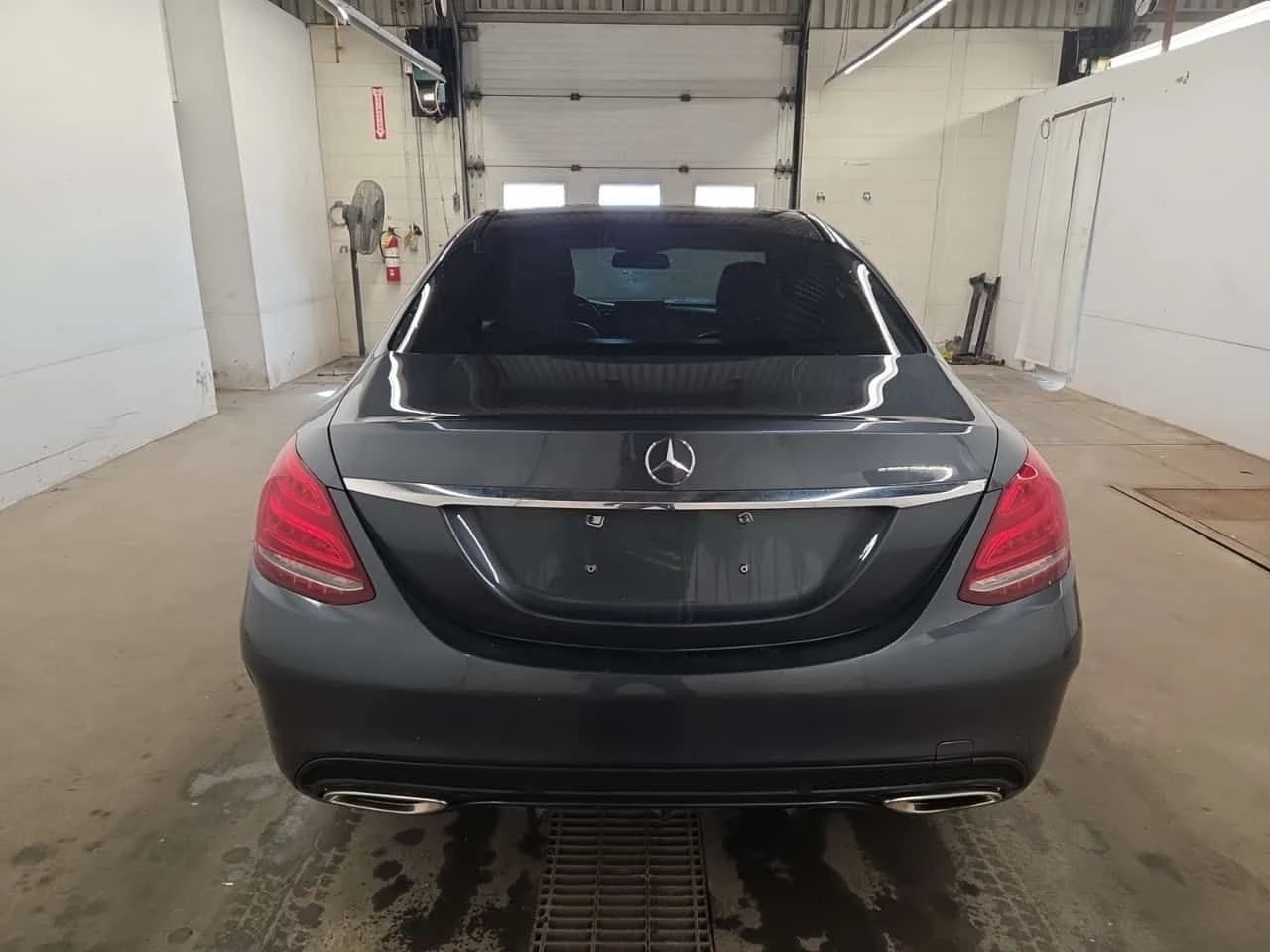 Mercedes-Benz C 300 * CARFAX * ЦЕНА ДО БГ - изображение 5