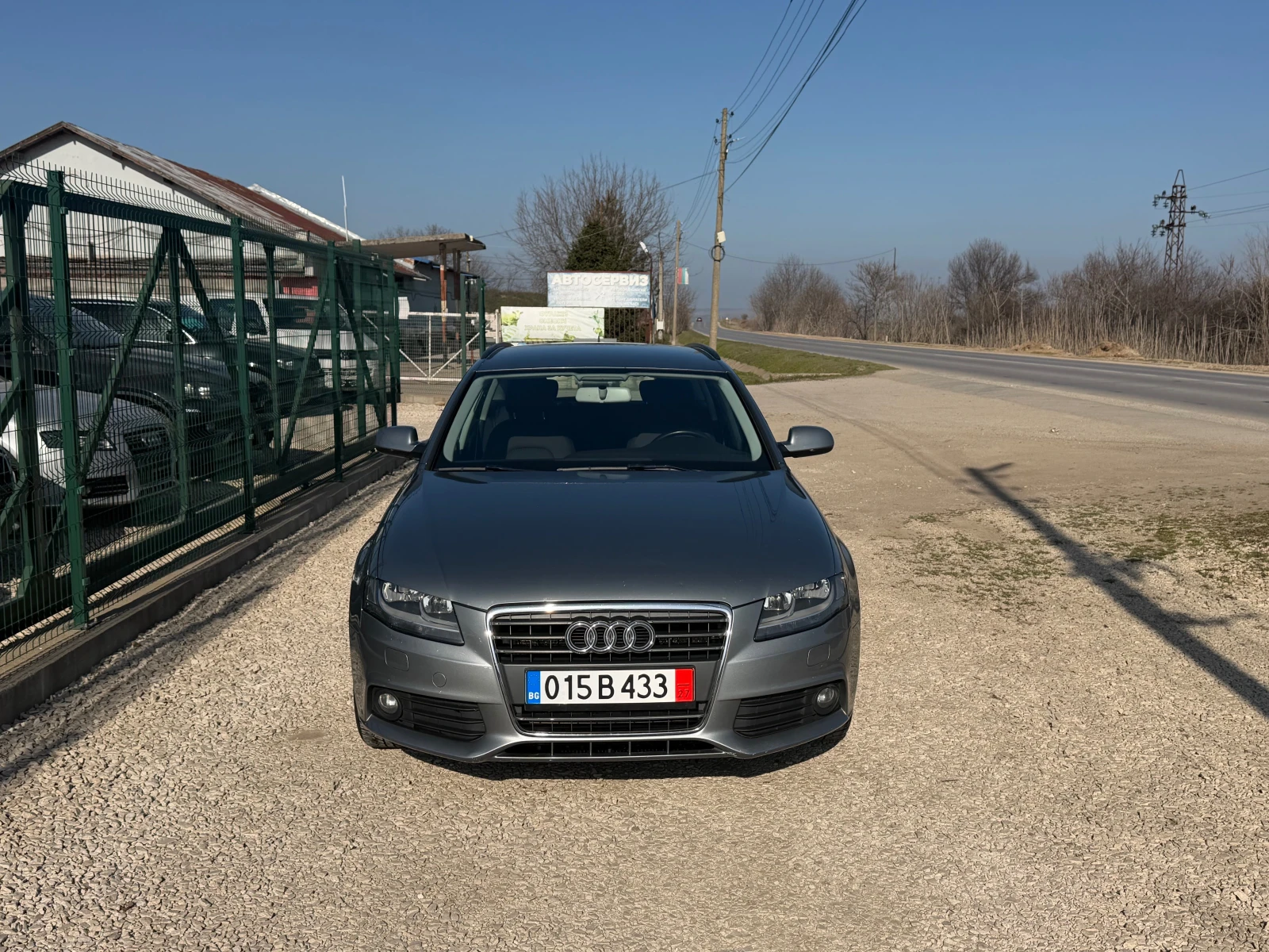 Audi A4 2.0TDI Автомат  Навигация подгрев , снимка 2 - Автомобили и джипове - 53844390