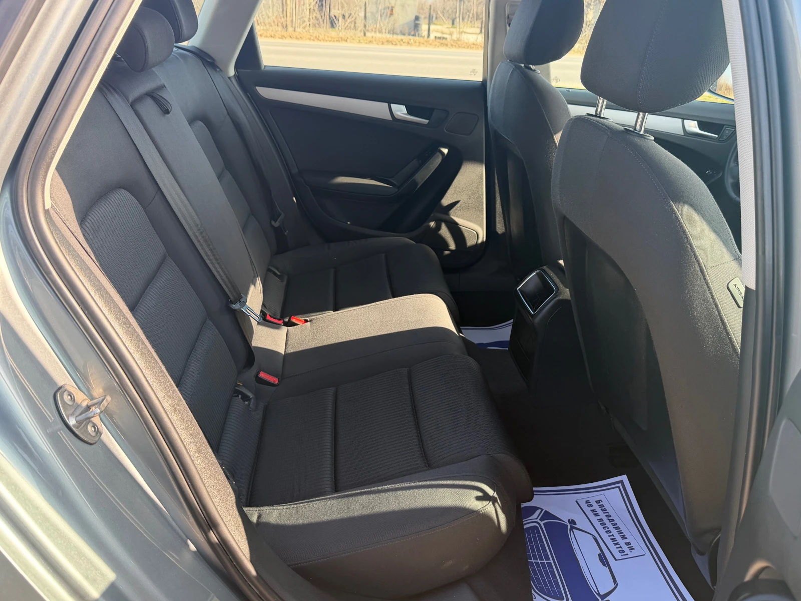 Audi A4 2.0TDI Автомат  Навигация подгрев , снимка 11 - Автомобили и джипове - 53844390