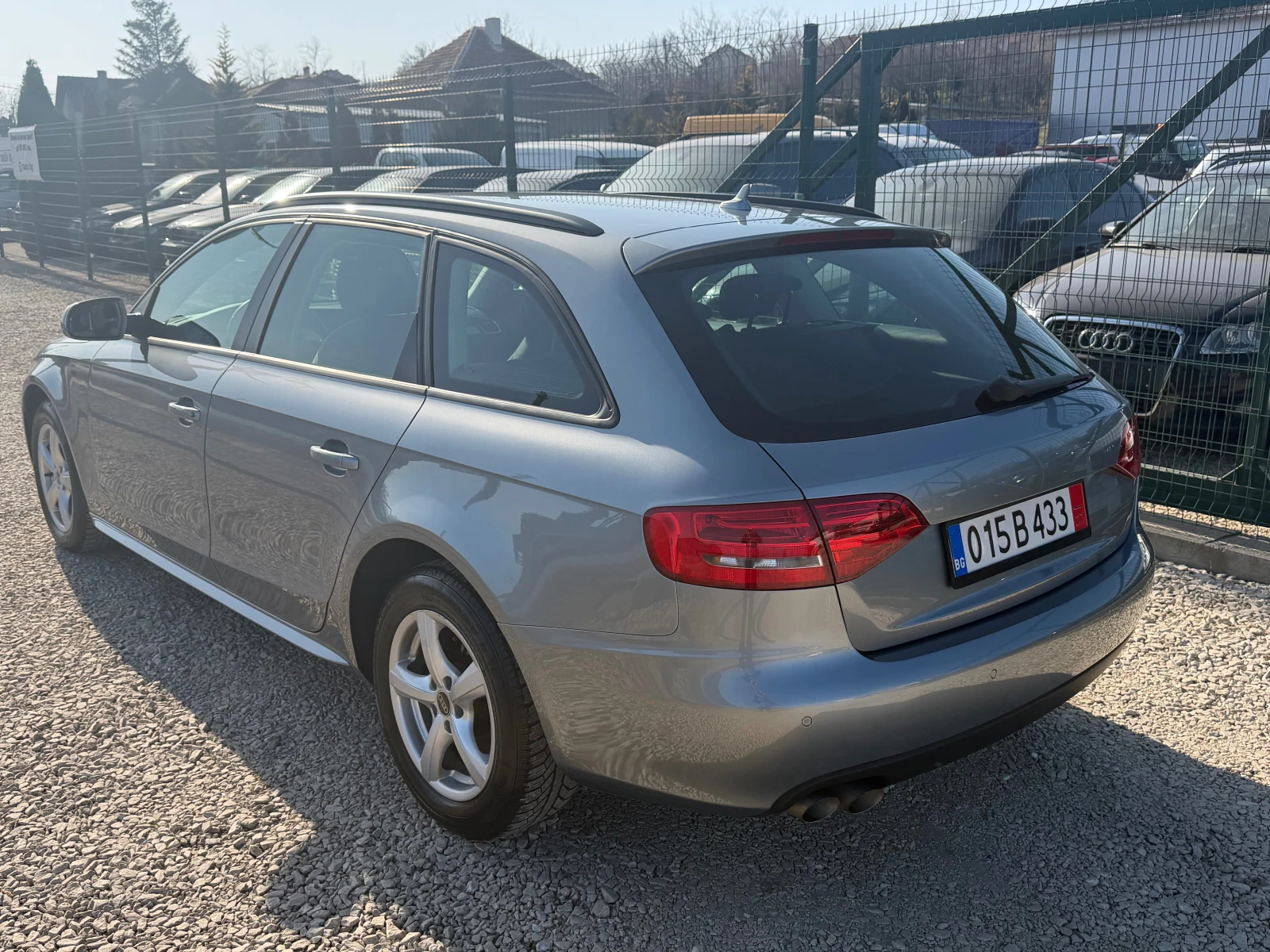Audi A4 2.0TDI Автомат  Навигация подгрев , снимка 5 - Автомобили и джипове - 53844390
