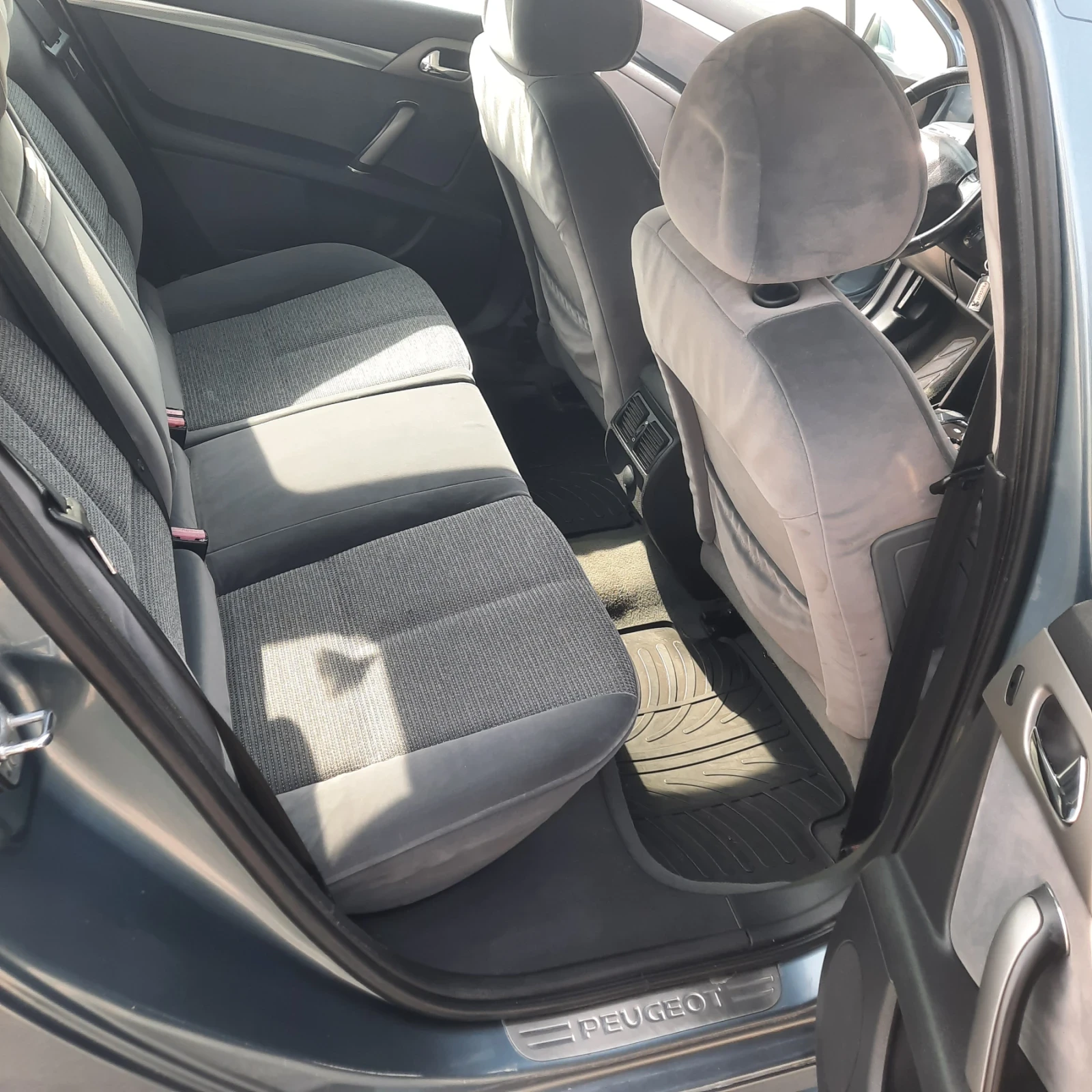 Peugeot 407 2.0i ГАЗ- АВТОМАТ, снимка 12 - Автомобили и джипове - 53873115