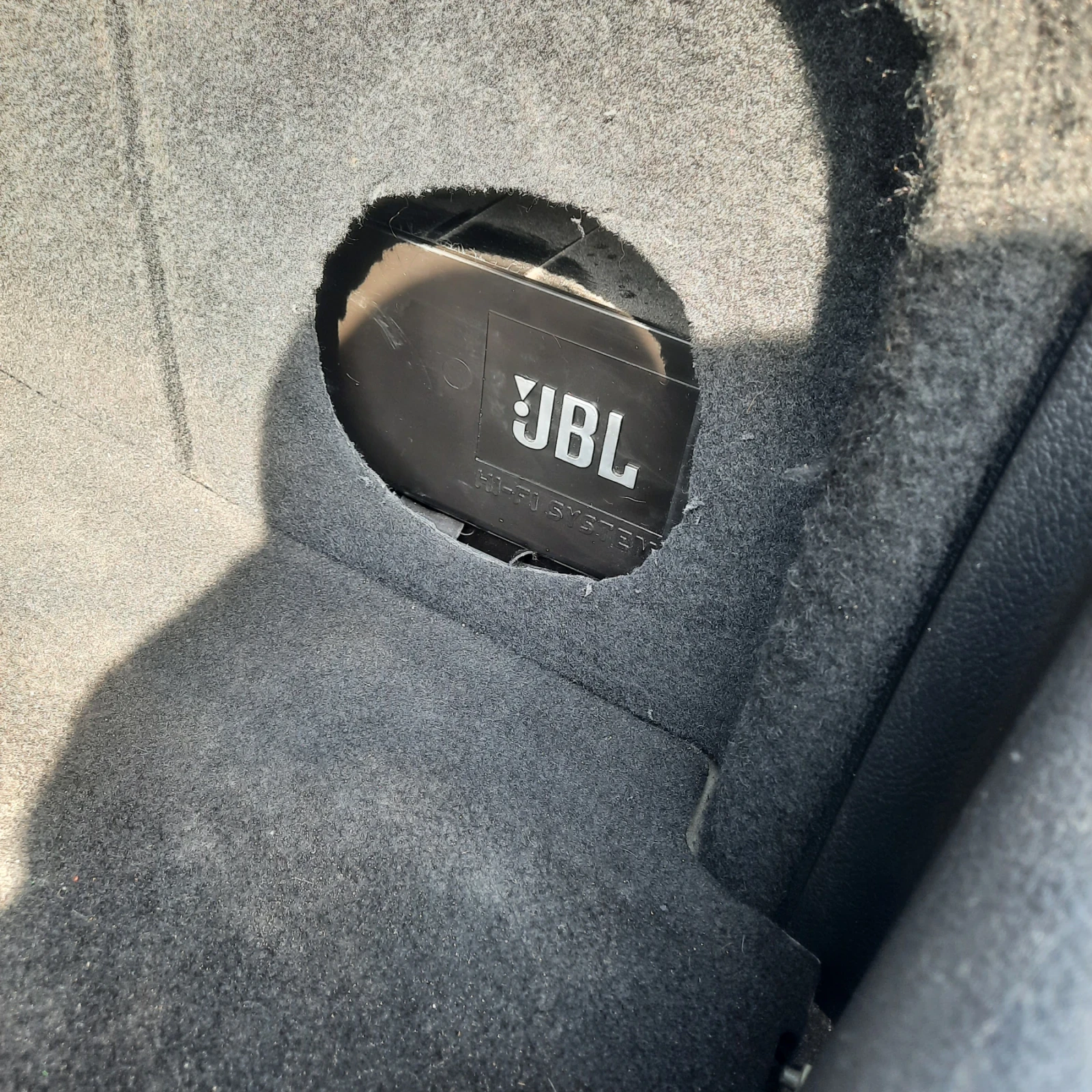 Peugeot 407 2.0i ГАЗ- АВТОМАТ, снимка 15 - Автомобили и джипове - 53873115