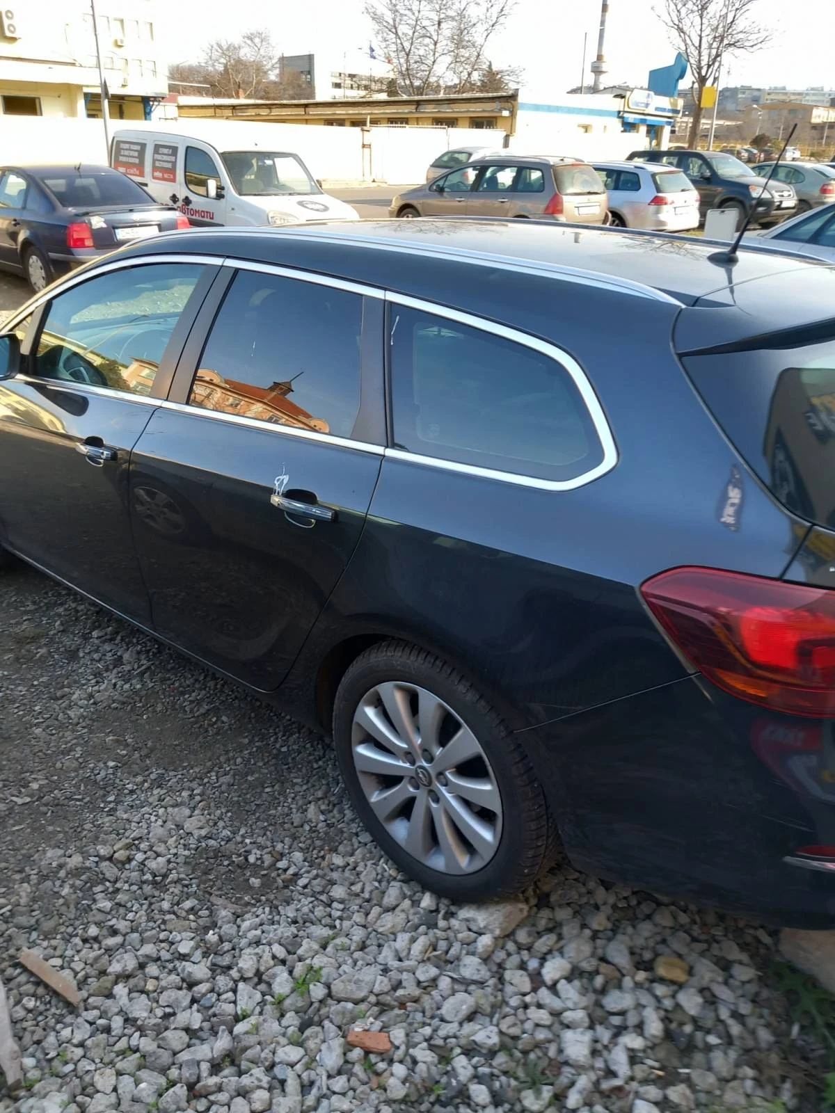 Opel Astra J, снимка 9 - Автомобили и джипове - 53903431