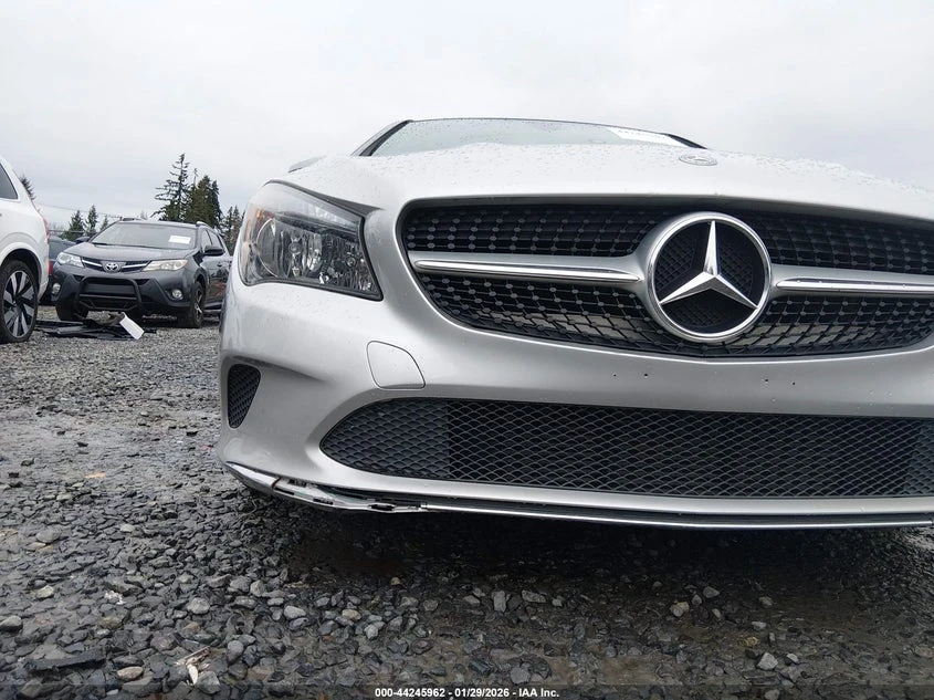 Mercedes-Benz CLA 250 2l, снимка 6 - Автомобили и джипове - 53911111