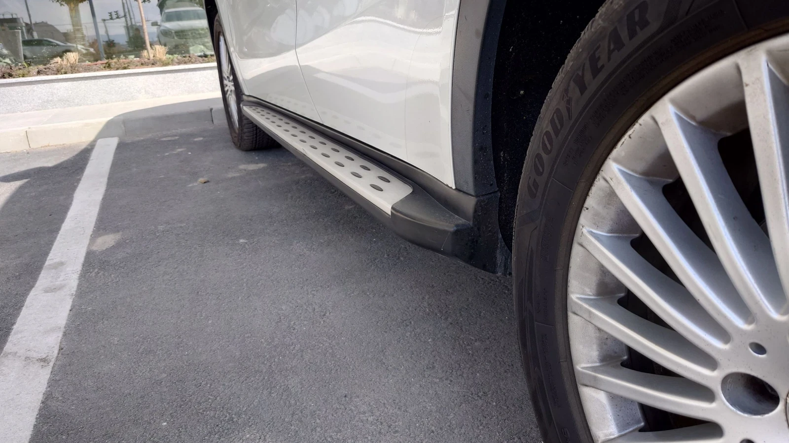 Mercedes-Benz GLA 180, снимка 6 - Автомобили и джипове - 53912991