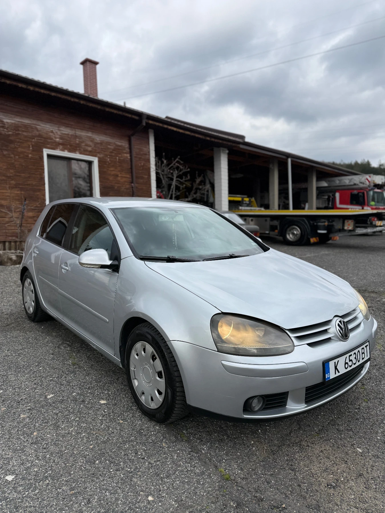 VW Golf 1.9 TDI / Климатроник / 6 скорости , снимка 3 - Автомобили и джипове - 53958706