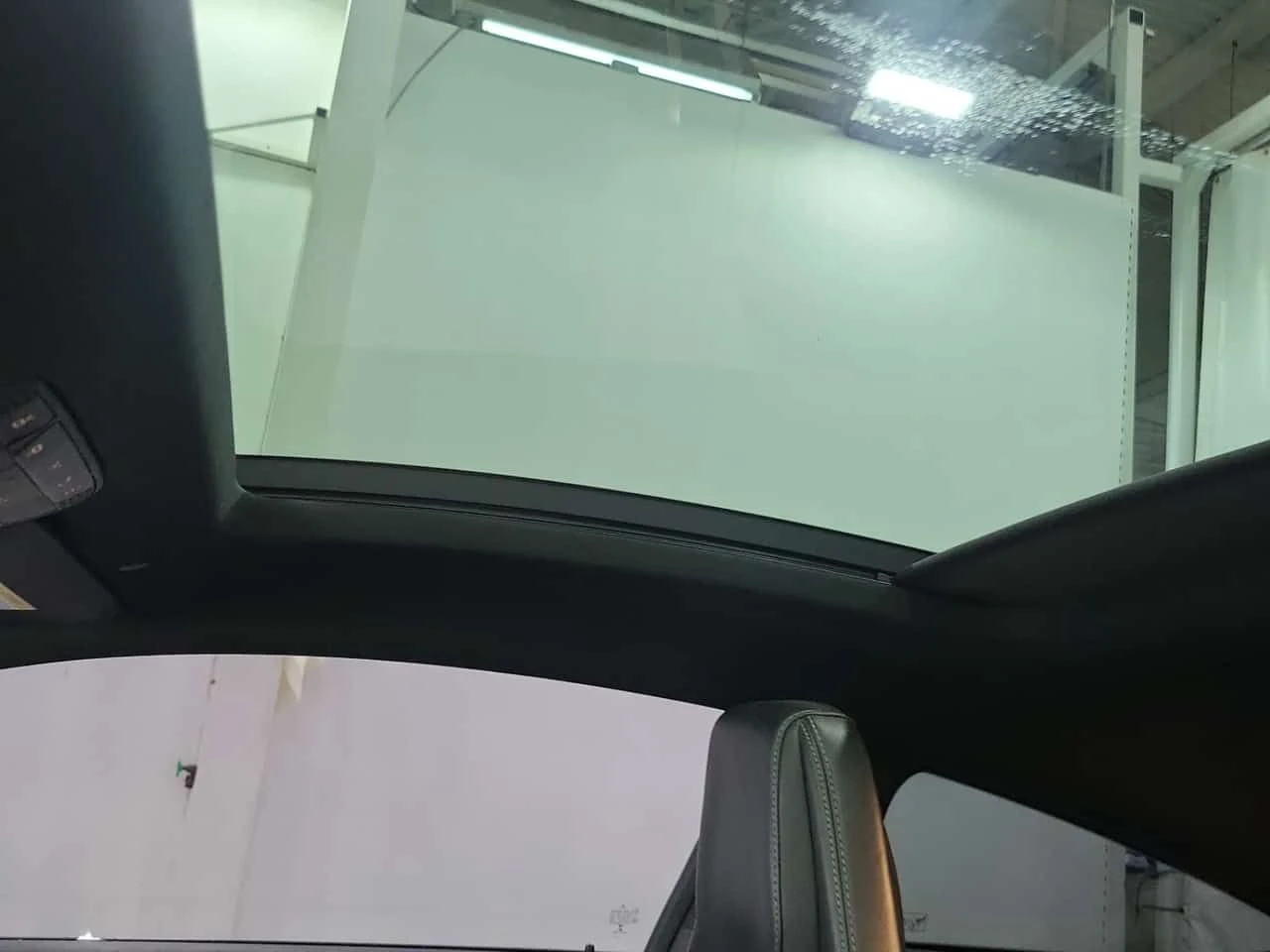 Mercedes-Benz C 63 AMG S  CARFAX | Mobile.bg � ����������� 11