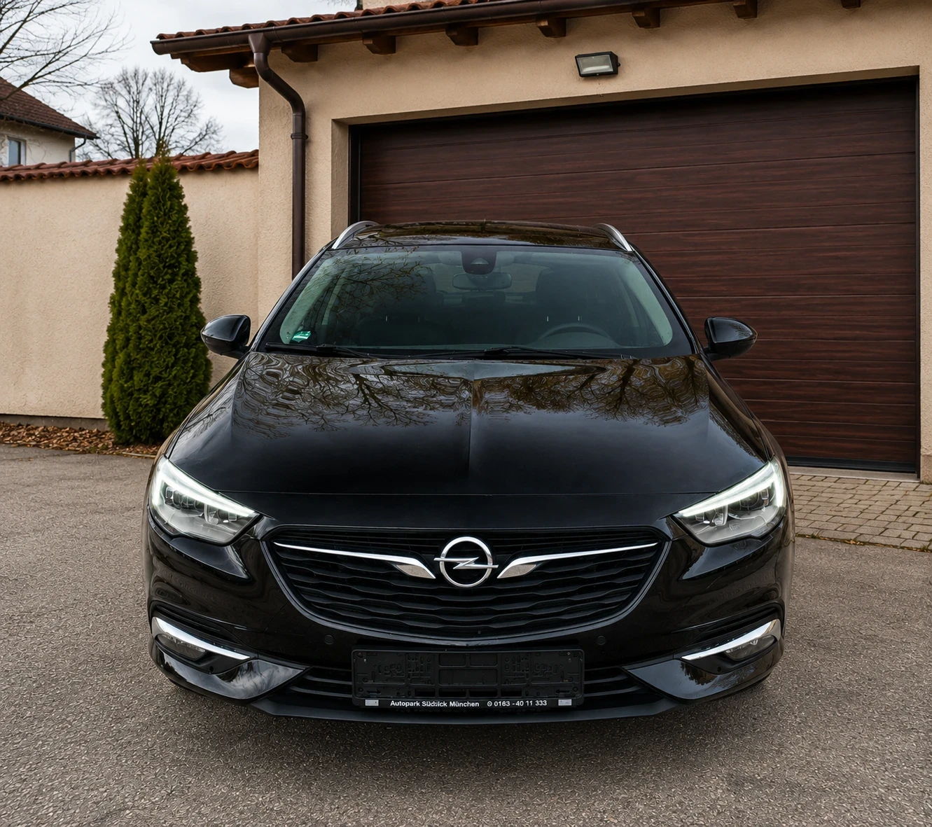 Opel Insignia 1.6 TDCI , Автомат, Камера, Германия, снимка 3 - Автомобили и джипове - 54642436