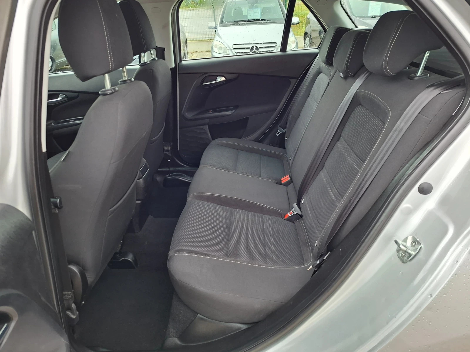 Fiat Tipo 1, 6 m-jet , снимка 12 - Автомобили и джипове - 54747289