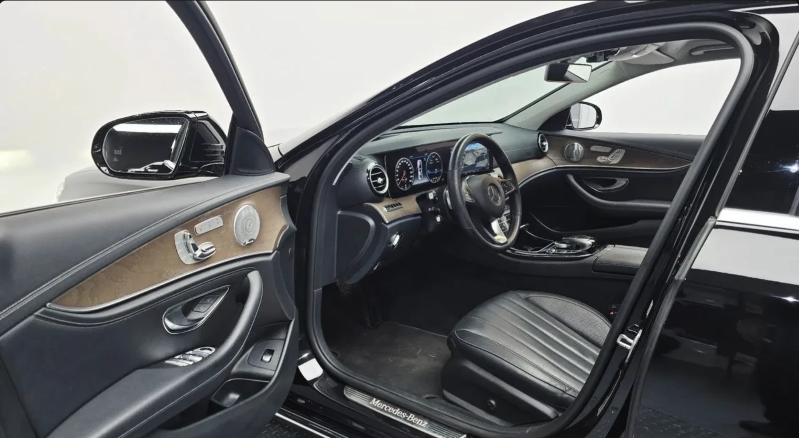 Mercedes-Benz E 300 ����������* BURMASTER* ���������* HEAD-UP* 360* PA | Mobile.bg � ����������� 7