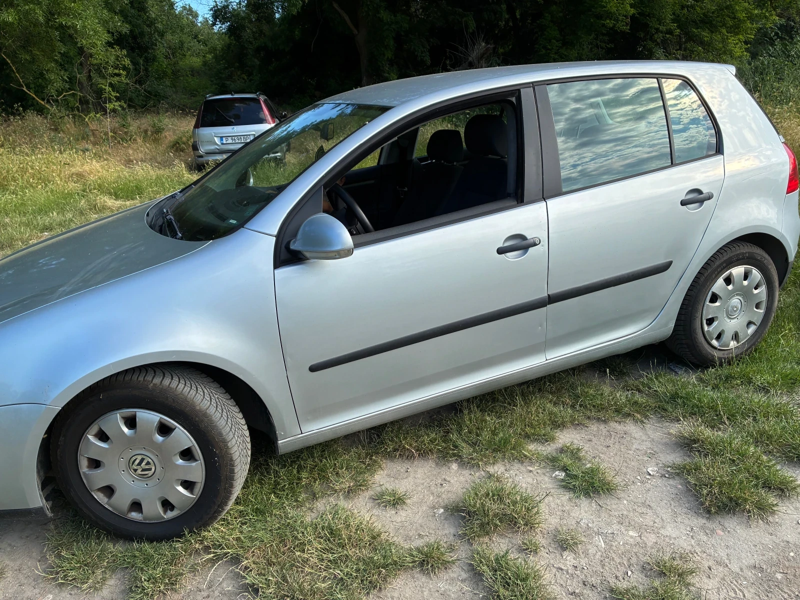 VW Golf 5, снимка 4 - Автомобили и джипове - 55003305