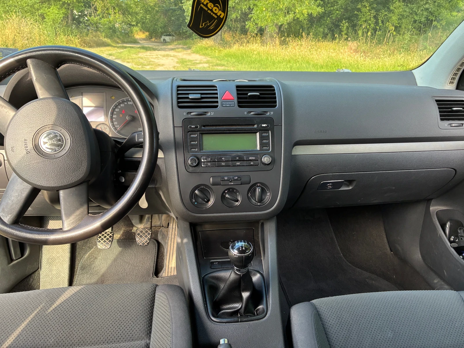 VW Golf 5, снимка 5 - Автомобили и джипове - 55003305