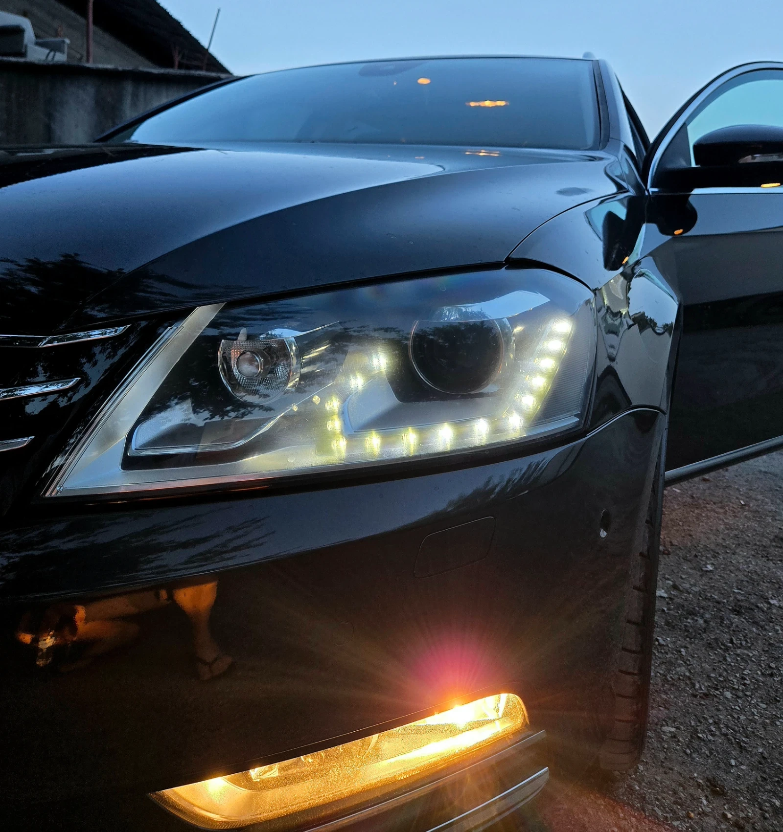 VW Passat R line Швейцария, снимка 9 - Автомобили и джипове - 55003765