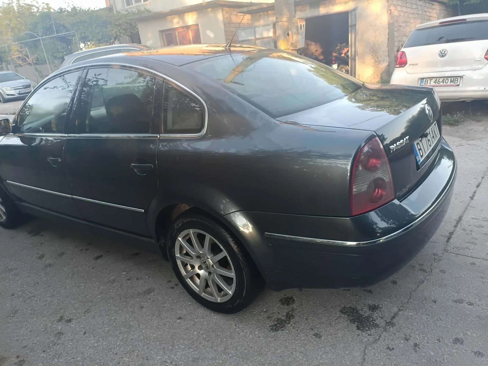 VW Passat, снимка 5 - Автомобили и джипове - 55077784