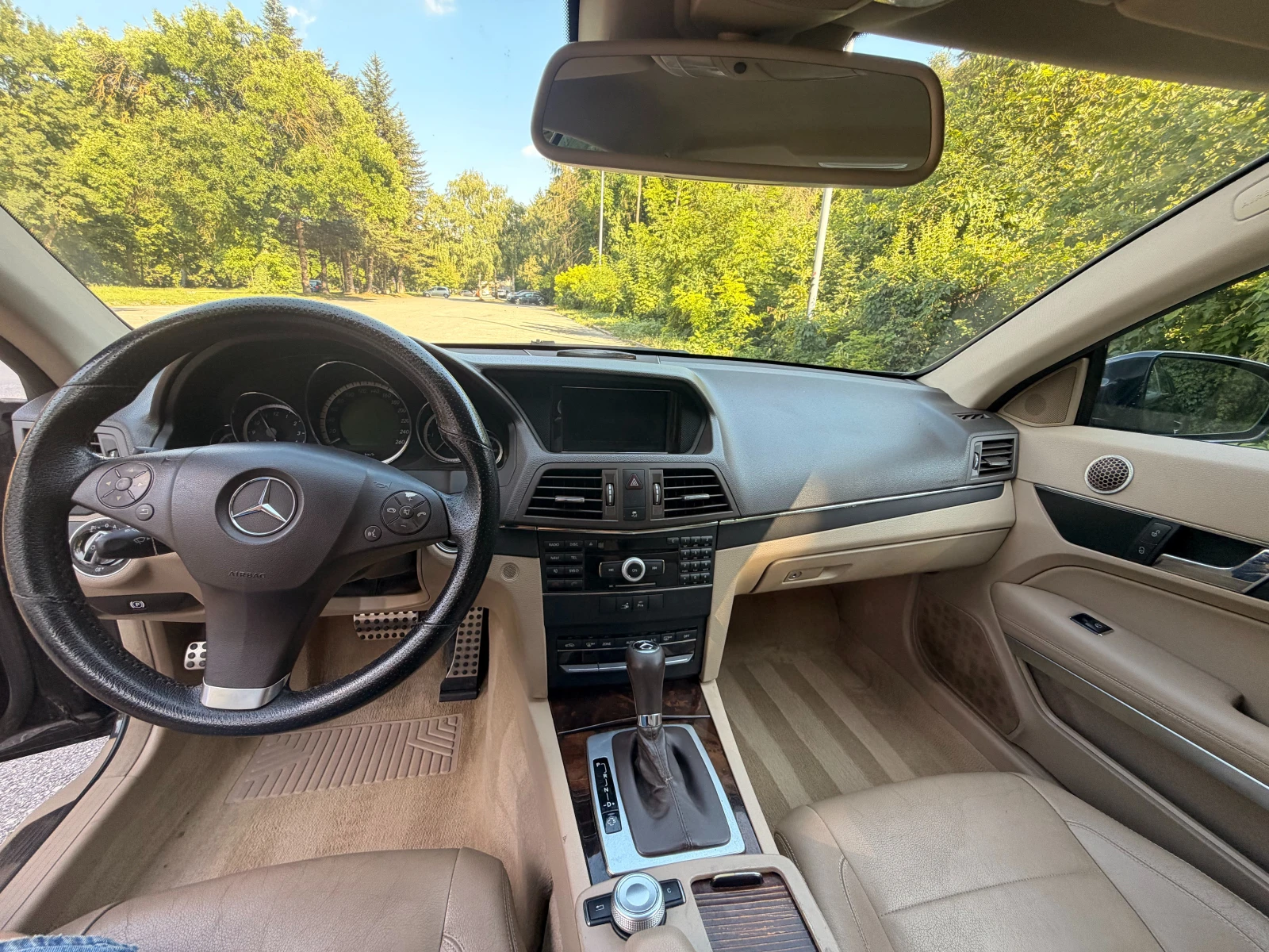 Mercedes-Benz E 250, снимка 8 - Автомобили и джипове - 55365981