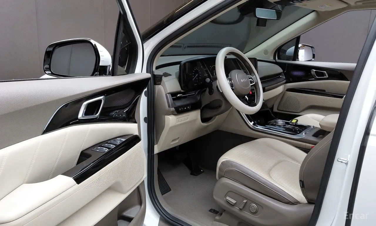 Kia Carnival SIGNATURE| 7 ����� | VIP SEATS| 360| VENT SEATS | Mobile.bg � ����������� 7