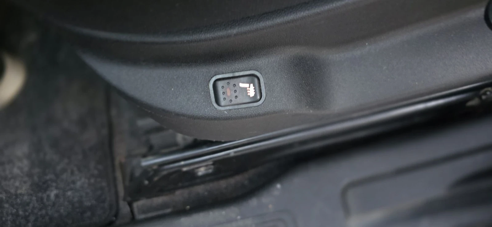 Fiat Qubo, снимка 9 - Автомобили и джипове - 55861325