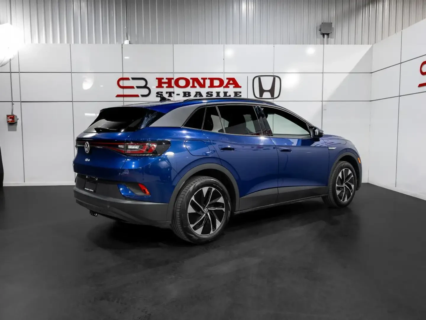 VW ID.4 PRO AWD| КАМЕРА| ПОДГРЕВ| 82KWh, снимка 2 - Автомобили и джипове - 56093746