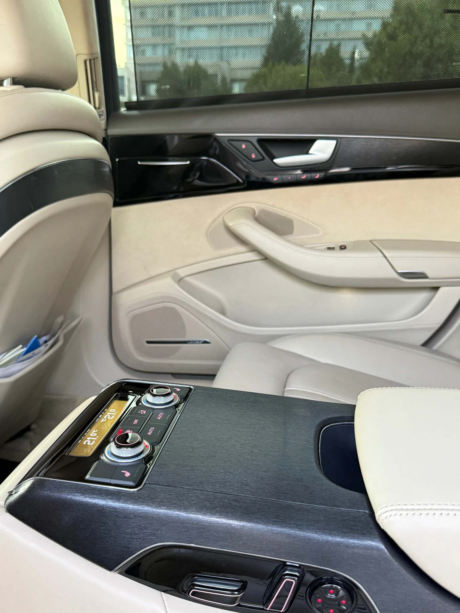 Audi A8, снимка 12 - Автомобили и джипове - 56339170
