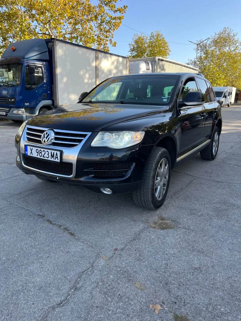 VW Touareg 3.0 V6 FACELIFT, снимка 3 - Автомобили и джипове - 48308157