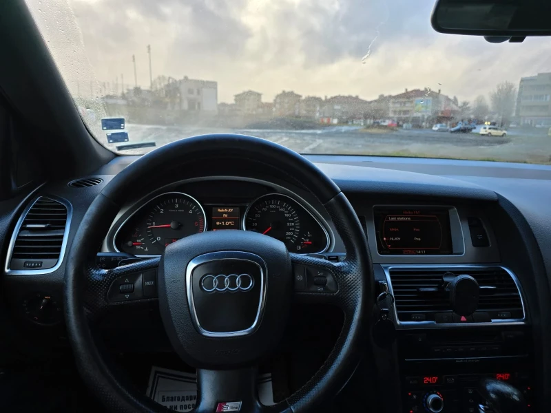 Audi Q7, снимка 17 - Автомобили и джипове - 48472174