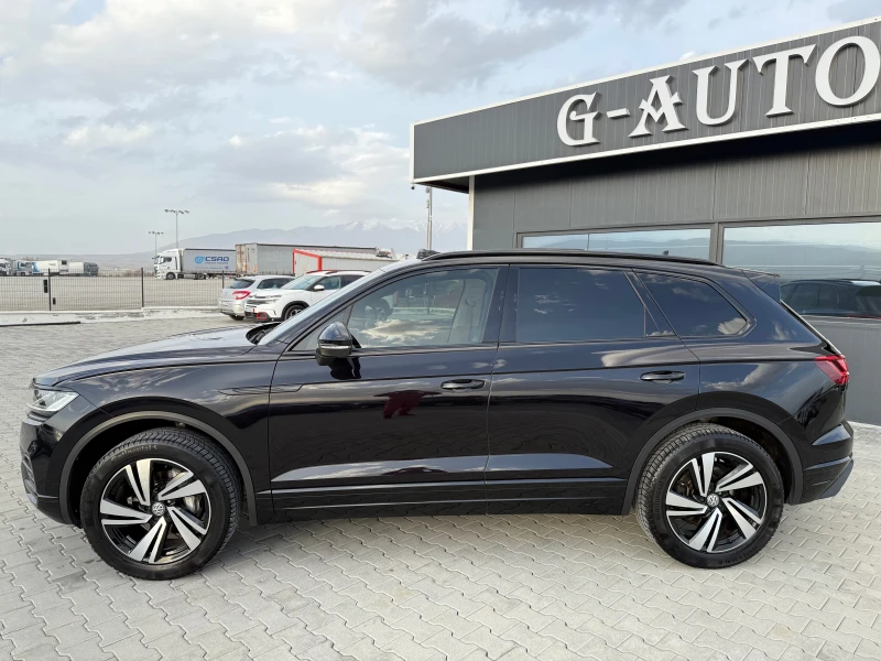 VW Touareg 3.0 TDI V6 286 ks Digital Premium!!! 4 Motion !!!, снимка 8 - Автомобили и джипове - 49484678