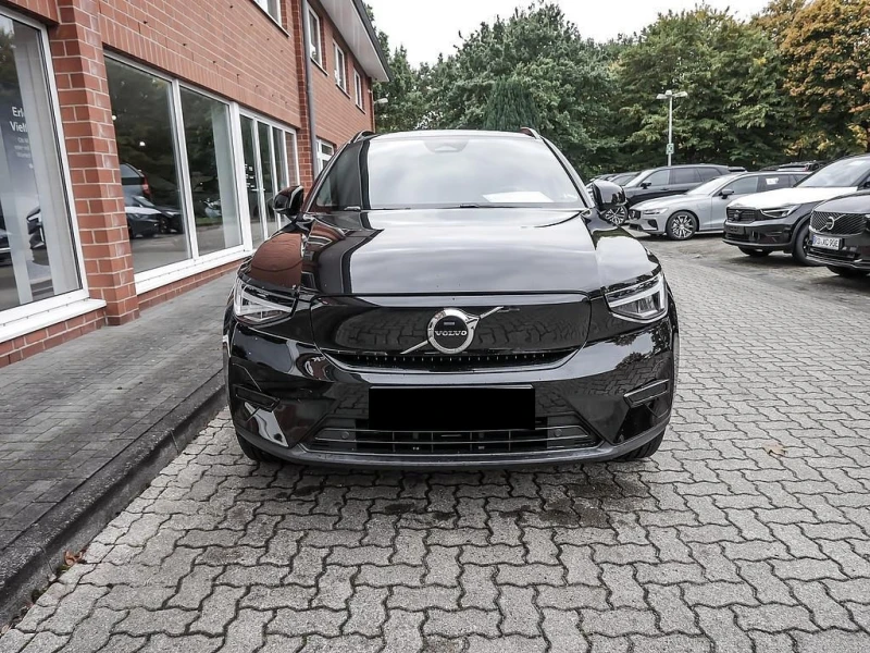Volvo XC40 82kW* LED* CAM* DISTR* CARPLAY* 0, снимка 2 - Автомобили и джипове - 52073615