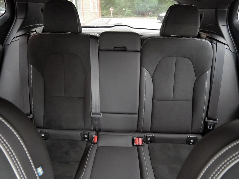 Volvo XC40 82kW* LED* CAM* DISTR* CARPLAY* 0, снимка 16 - Автомобили и джипове - 52073615