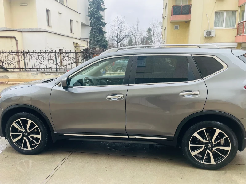 Nissan Rogue SL, снимка 4 - Автомобили и джипове - 52891613