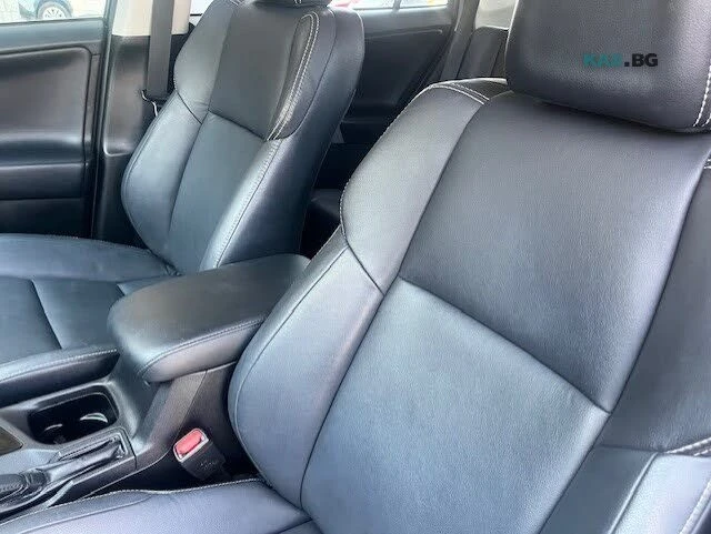 Toyota Rav4 Limited AWD* АвтоКредит* (ЦЕНА ДО БГ), снимка 12 - Автомобили и джипове - 55193843