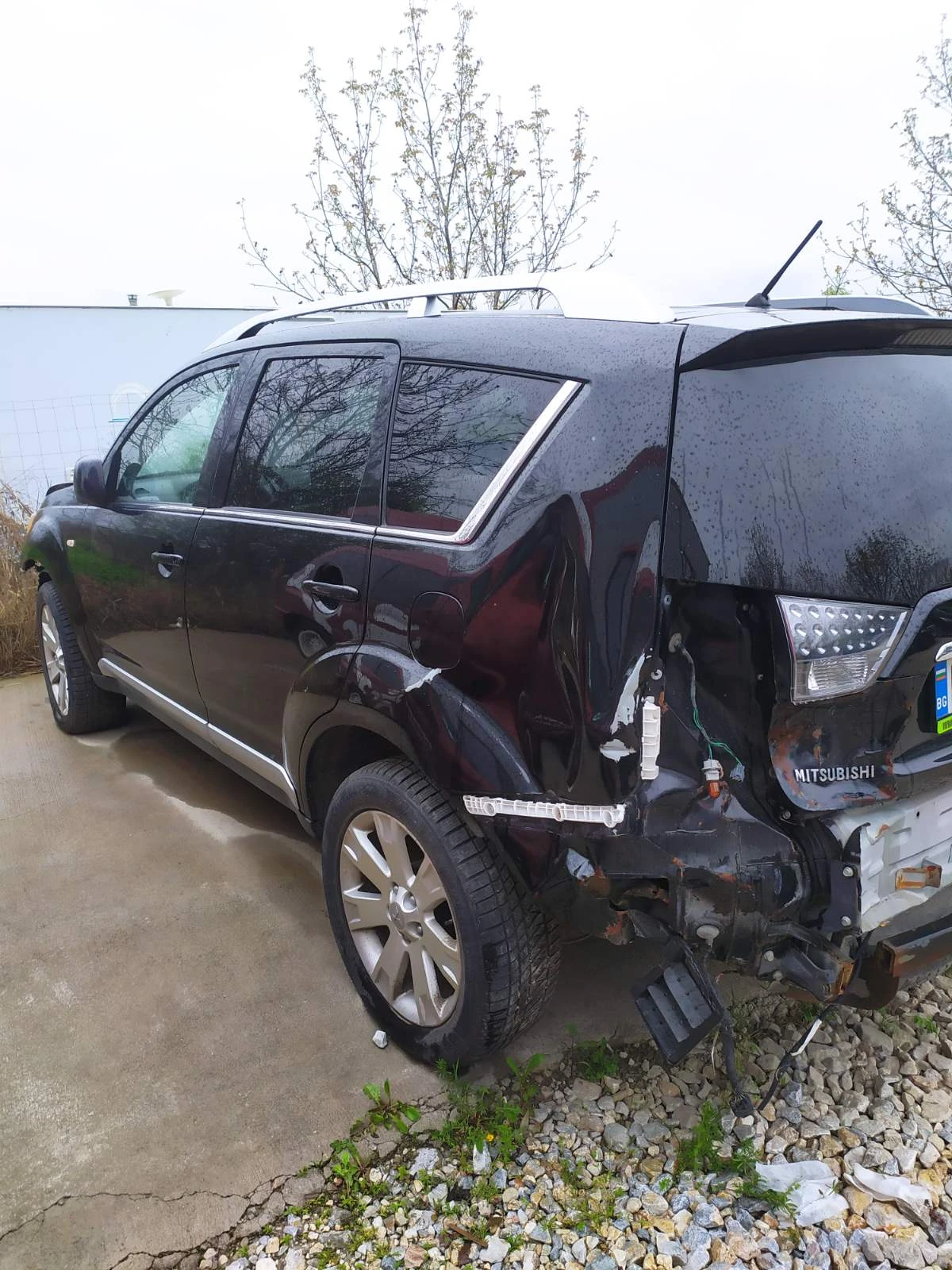 Mitsubishi Outlander  - изображение 3