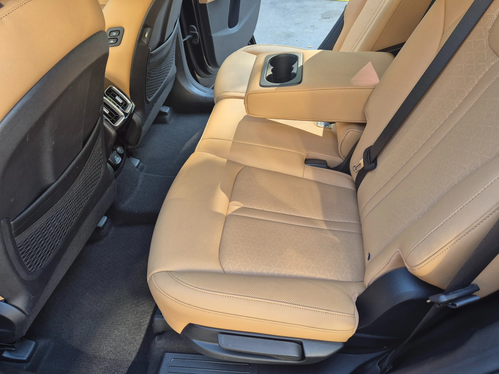 Kia Sorento 2.2 CRDI 4X2 NOBLESSE - изображение 6