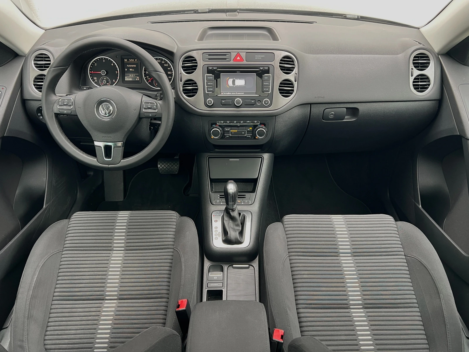 VW Tiguan 2.0TDi 4Motion ПРОЧЕТИ ОПИСАНИЕТО - изображение 7