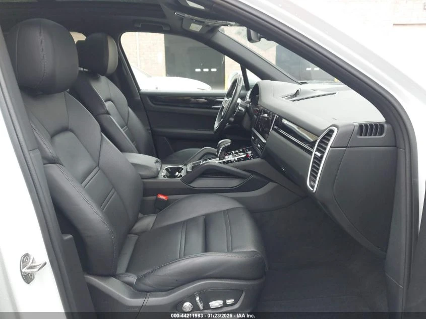 Porsche Cayenne E-Hybrid * CARFAX*  - изображение 5