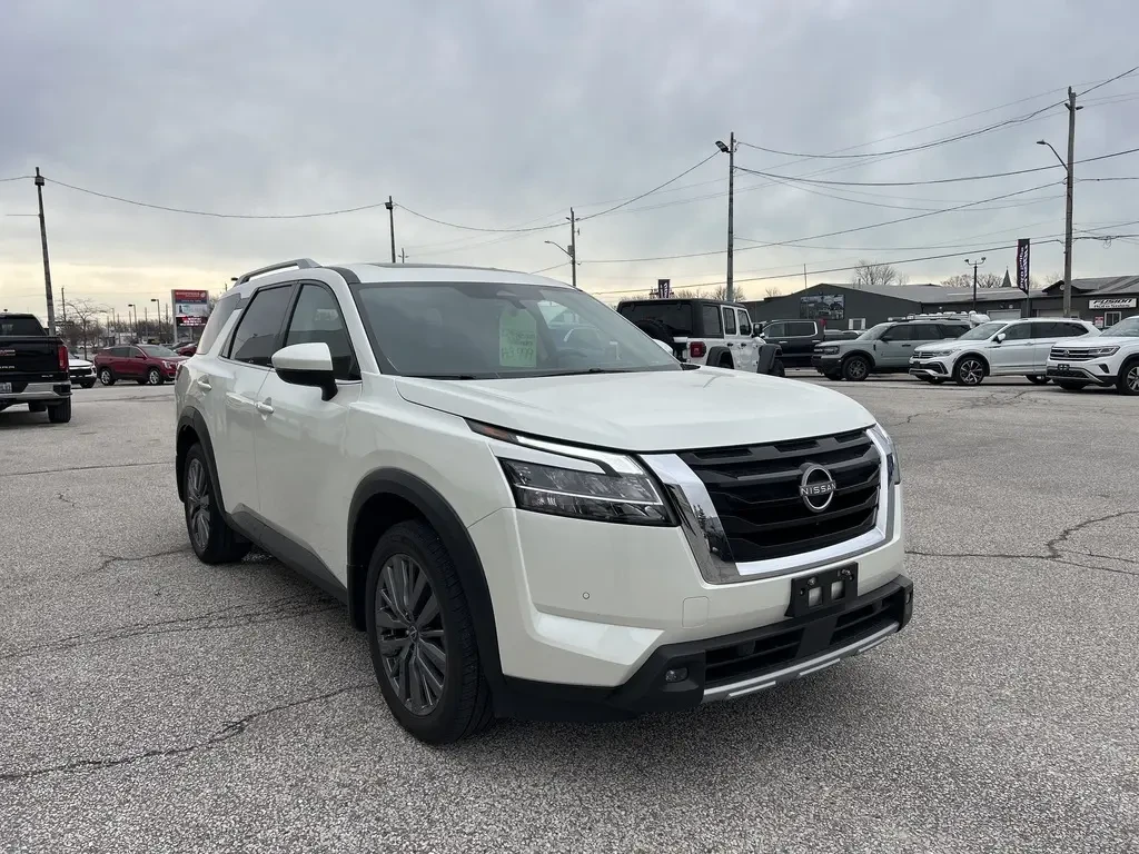 Nissan Pathfinder SL* 4x4* Camera* Bluetooth* Brake Ass* Lane Ass* S | Mobile.bg � ����������� 1