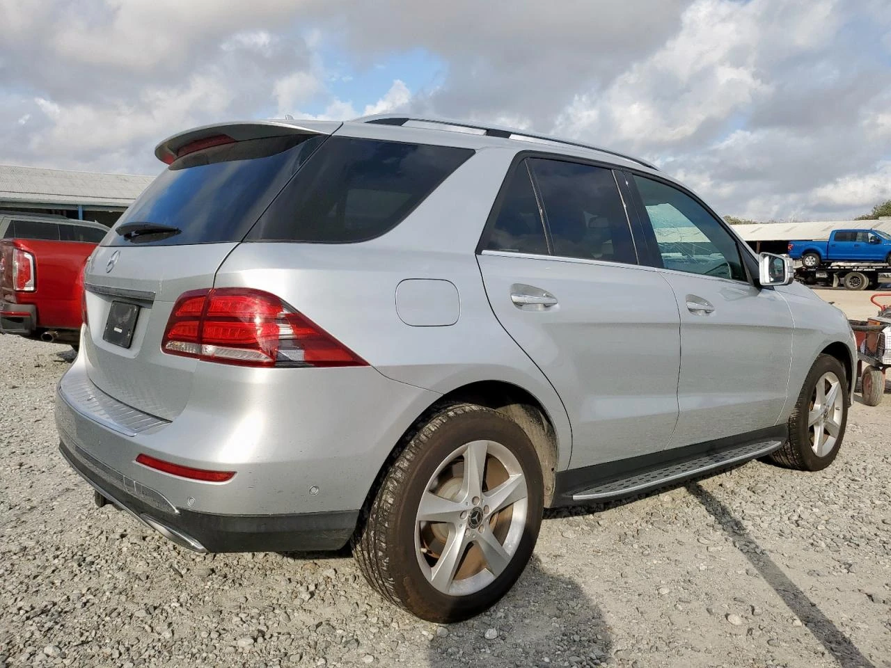 Mercedes-Benz GLE 350 ПОДГРЕВ* КАМЕРА* КЕЙЛЕС* LANE* ASSIST - изображение 3